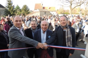 Les habitants de Marsannay-le-Bois inaugurent leur maison médicale