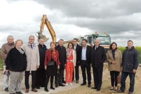 Varois-et-Chaignot : Premiers coups de pelle pour Les Rives du Sauvigny