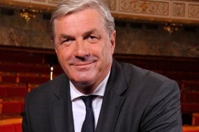 François SAUVADET a quitté l'Assemblée Nationale