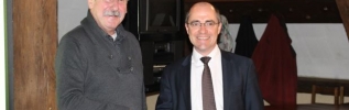 La Ville d'Auxonne et Suez renouvellent leur engagement.