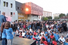Quand Chenôve fête la République, le beau temps et la population sont au rendez-vous !