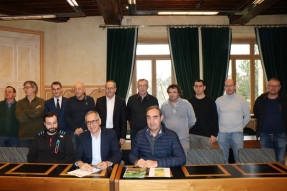 Une charte de « Bon Voisinage- Espaces Urbains et Agricoles » à Saint-Apollinaire.
