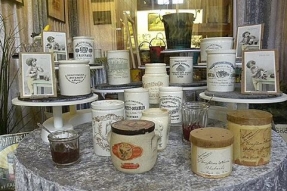 Unique en France, La Maison Régionale des Arts de la Table à Arnay-le-Duc.