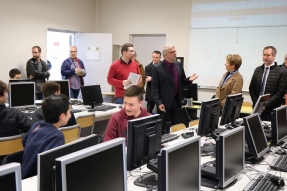 Arrivée du THD dans les lycées de Bourgogne-Franche-Comté : le numérique au coeur de la pédagogie