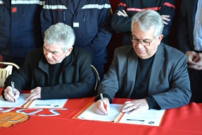 Une convention de disponibilité signée entre la mairie de Laignes et le SDIS 21