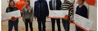 La Fabrique à Entreprendre : un chèque de 2000 euros et un vrai soutien logistique pour trois jeunes entrepreneurs du Châtillonnais.