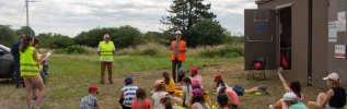 Les élèves de primaire d'Arconcey visitent un parc éolien