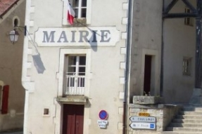 Des élus à portée de baffes
