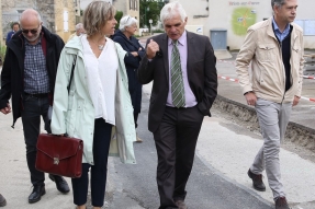 France relance soutient les communes rurales et l'industrie du futur
