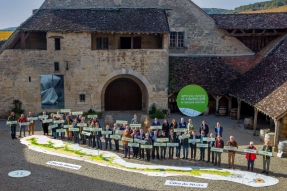 Les maires de la Côte de Beaune et de la Côte de Nuits réunis autour des Climats, 10 ans après l'EVENEMENT « La Marche des Climats » et la signature de la Charte territoriale.