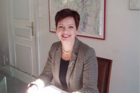 Entretien avec Anne FRACKOWIAK-JACOBS, Sous-préfète de Beaune.