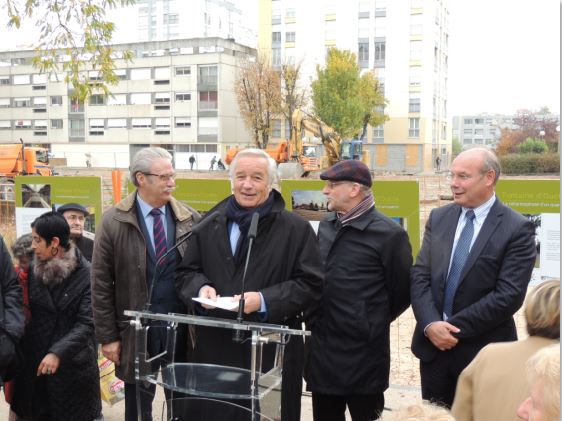 M. le maire est revenu sur la m&eacute;tamorphose du quartier Fontaine d&rsquo;Ouche engag&eacute;e