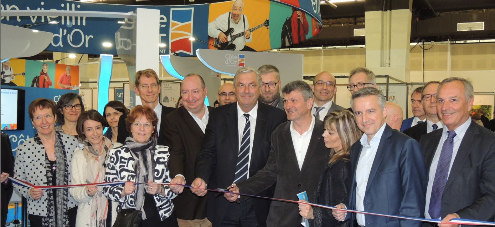 Forme, bien-&ecirc;tre, retraite, patrimoine, le salon des Seniors bat son plein...