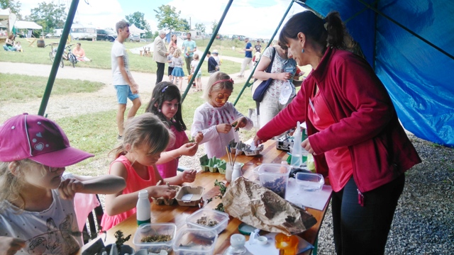 F'ESTIVALE DES ENFANTS 2016 MARIE QUIQUEMELLE ECHO DES COMMUNES