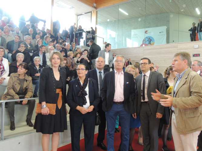 Longvic a inaugur&eacute; l'&eacute;quipement sportif V&eacute;ronique Pecqueux-Rolland