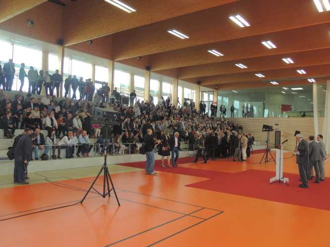 Longvic a inaugur&eacute; l'&eacute;quipement sportif V&eacute;ronique Pecqueux-Rolland