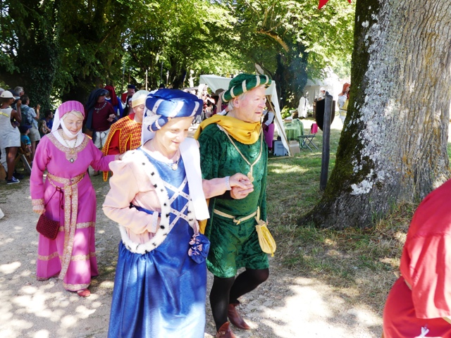 MEDIEVALES DE THIL 2016 MARIE QUIQUEMELLE POUR ECHO DES COMMUNES