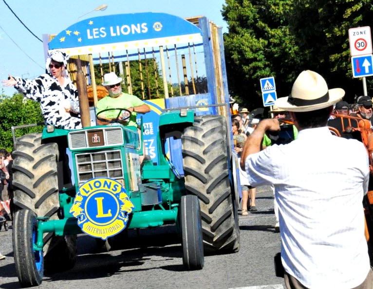 TRACTOFOLIES 2016 MARIE QUIQUEMELLE POUR ECHO DES COMMUNES