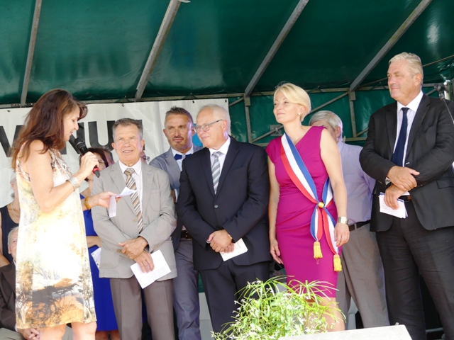 FOIRE DE MONTBARD 2016 MARIE QUIQUEMELLE POUR ECHO DES COMMUNES