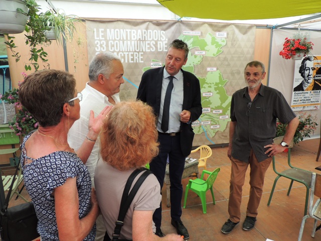 FOIRE DE MONTBARD 2016 MARIE QUIQUEMELLE POUR ECHO DES COMMUNES