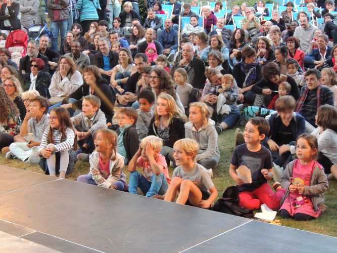 Arts & Scènes, la saison culturelle 100 % Côte-d'Or Arts & Scènes, la saison culturelle 100 % Côte-d'Or