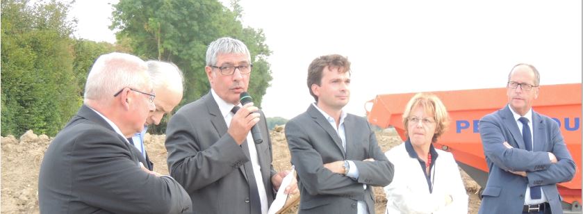 M. BIDEAU, secr&eacute;taire g&eacute;n&eacute;ral de la pr&eacute;fecture,