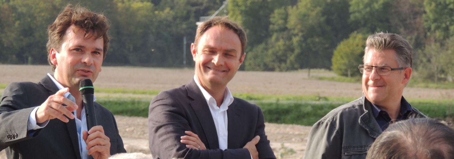 Saint-Julien Cl&eacute;nay inaugure son p&ocirc;le de proximit&eacute;.