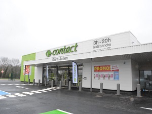 Saint-Julien : Carrefour Contact
