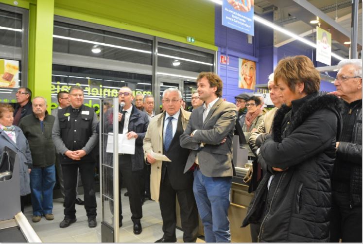 Ludovic Rochette, Michel Lenoir -Carrefour Contact ouvre ses portes &agrave; Saint-Julien