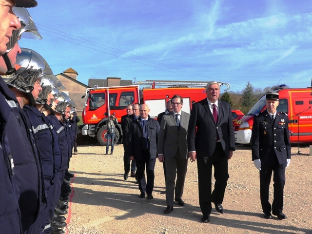 vitteaux premi&egrave;re pierre pompiers 2017 marie quiquemelle echo des communes