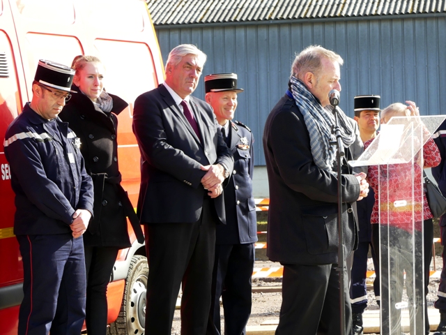 vitteaux premi&egrave;re pierre pompiers 2017 marie quiquemelle echo des communes