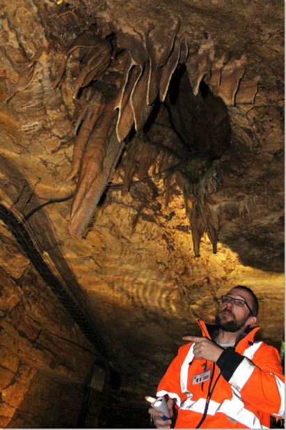 Grottes de B&ecirc;ze S&eacute;bastien, guide passionn&eacute;