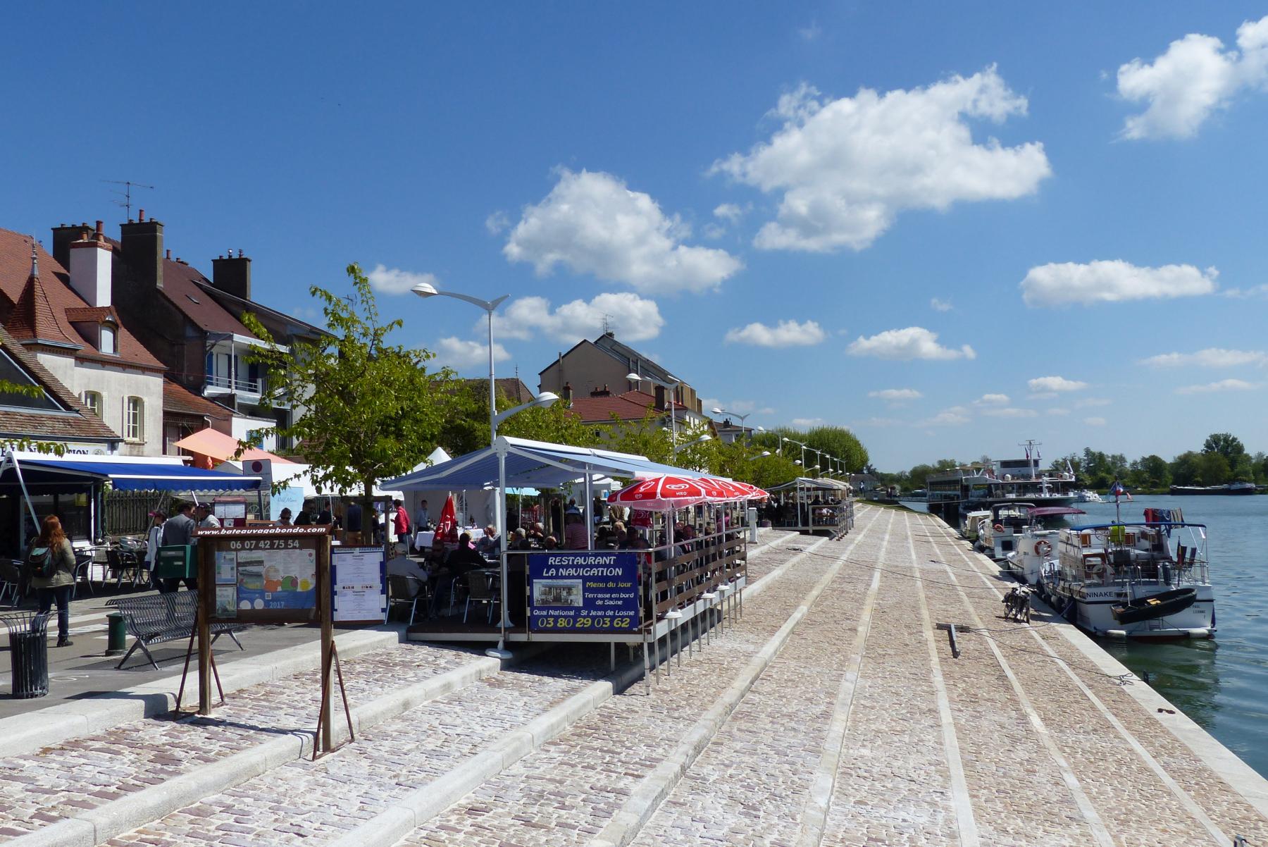 le port fluvial de Saint-Jean-de-Losne