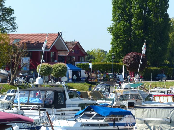 le port fluvial de Saint-Jean-de-Losne