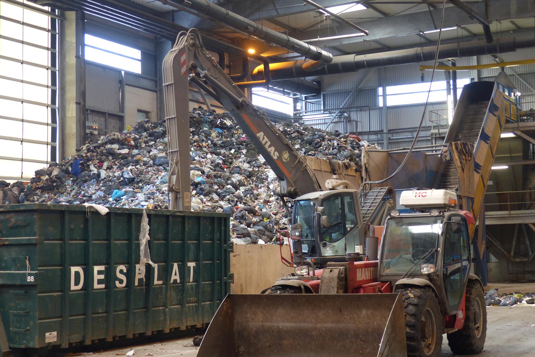 Chagny (71), usine de tri-m&eacute;thanisation-compostage, mise en &oelig;uvre par les collectivit&eacute;s locales (Smet 71), construite et exploit&eacute;e par Tiru (filiale d&rsquo;EDF) 