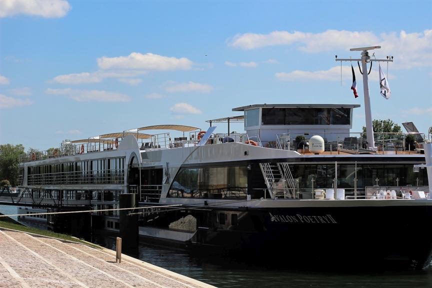 le port fluvial de Saint-Jean-de-Losne 