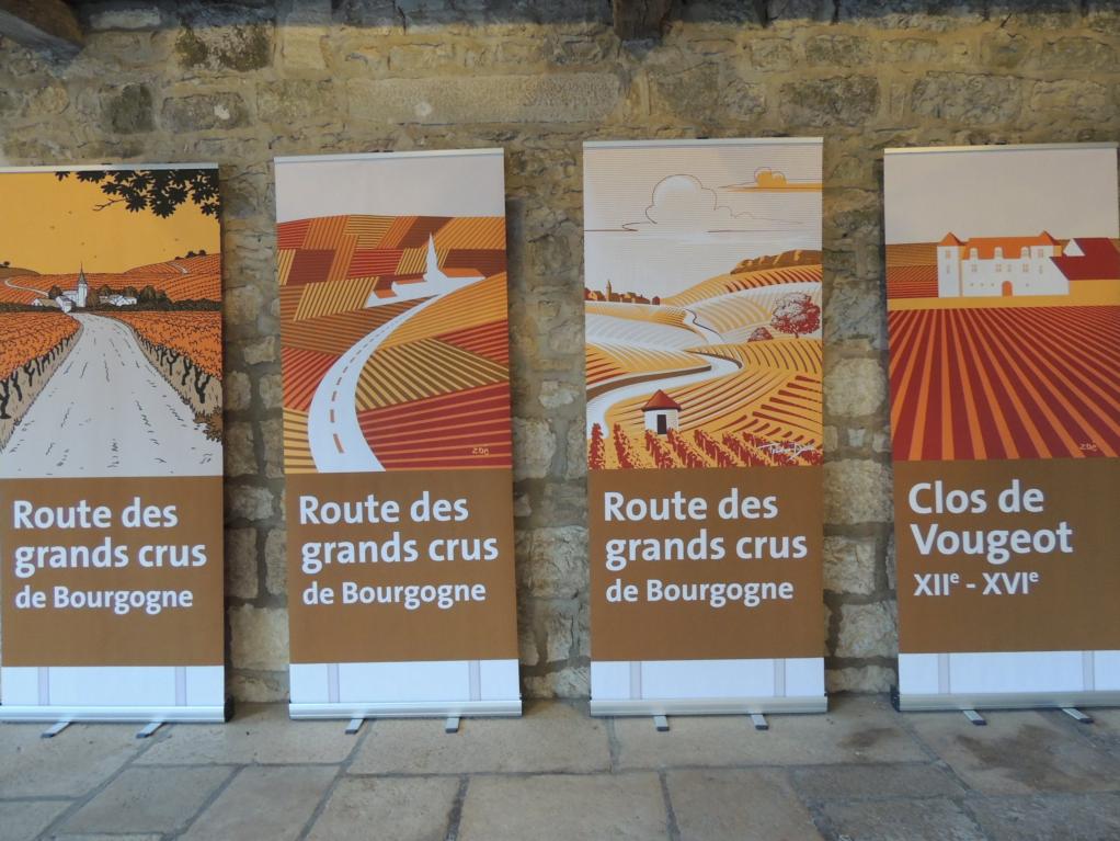 Conseil D&eacute;partemental de la C&ocirc;te-d'Or. La r&eacute;union des maires au Clos Vougeot