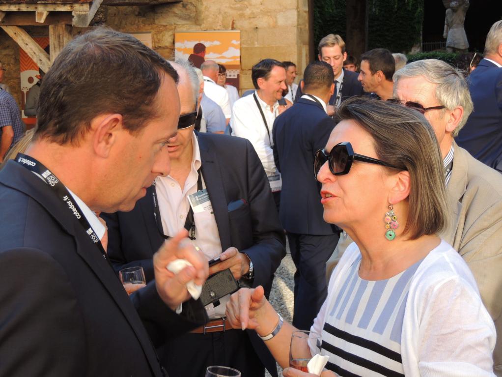 Conseil D&eacute;partemental de la C&ocirc;te-d'Or. La r&eacute;union des maires au Clos Vougeot