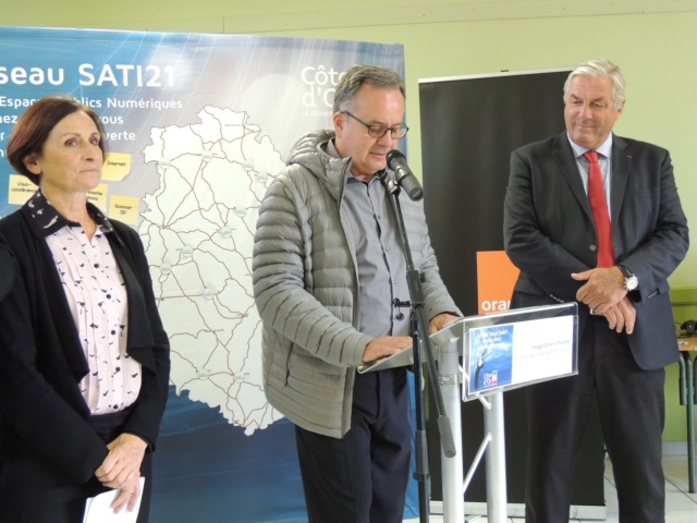 Eric SKLADANA, maire de Marigny-le-Cahou&euml;t.