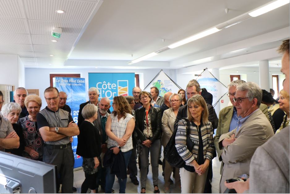 Avec le Sch&eacute;ma Directeur d'Am&eacute;nagement Num&eacute;rique du Territoire, le Tr&egrave;s Haut D&eacute;bit arrive &agrave; Fauverney et Longecourt-en-Plaine