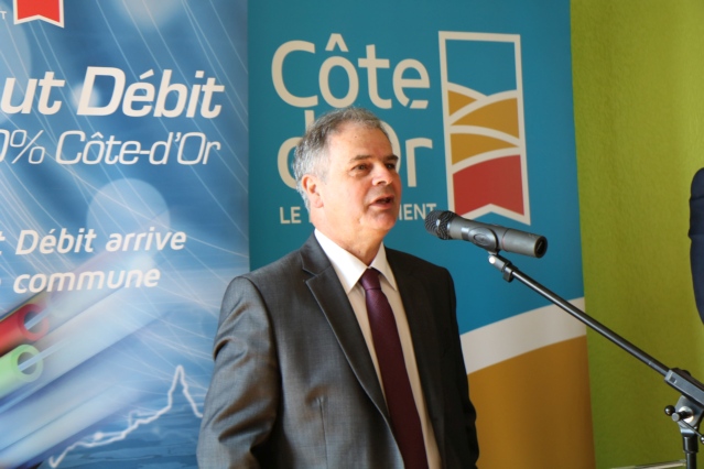 Discours de Fran&ccedil;ois Sauvadet, Pr&eacute;sident du Conseil D&eacute;partemental  Louis BOULEY, maire de Magnien