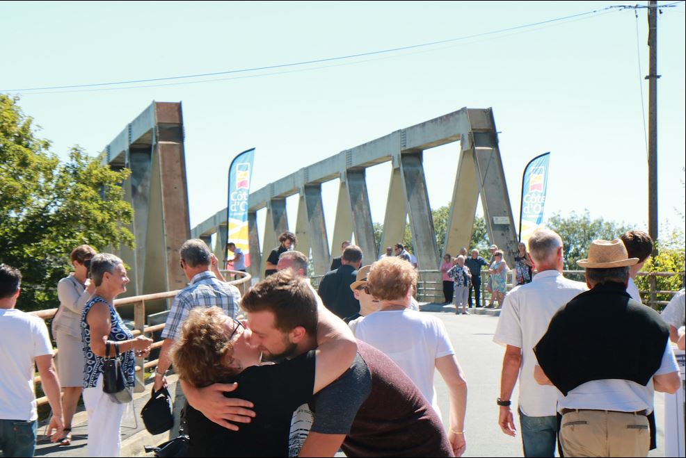 Le pont Camille Baudry de Lamarche-sur-Sa&ocirc;ne