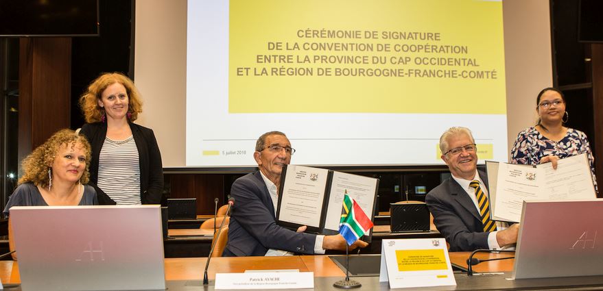 La R&eacute;gion Bourgogne-Franche-Comt&eacute; signe un nouvel accord de coop&eacute;ration avec la Province du Cap occidental