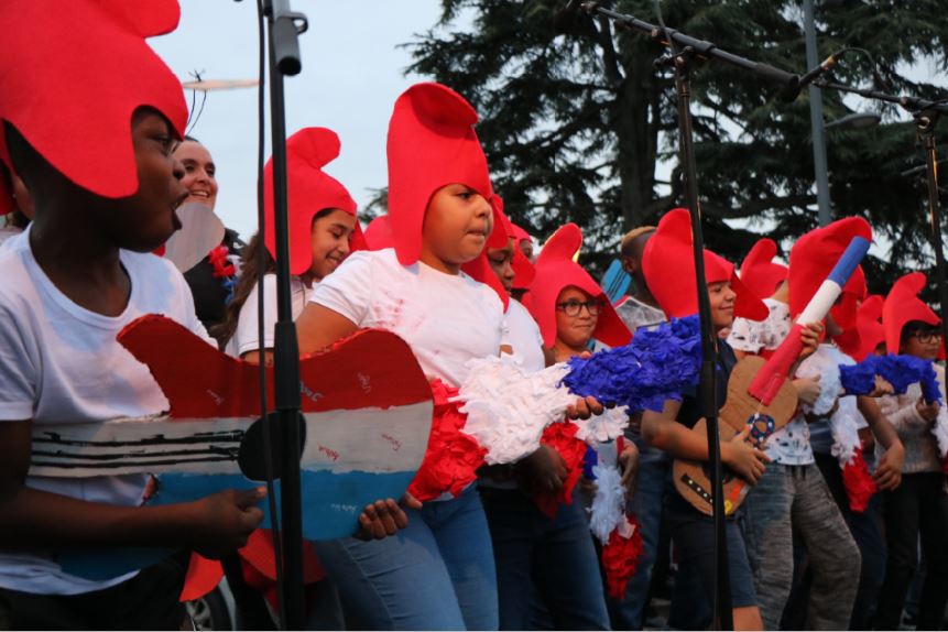 Chen&ocirc;ve f&ecirc;te la R&eacute;publique
