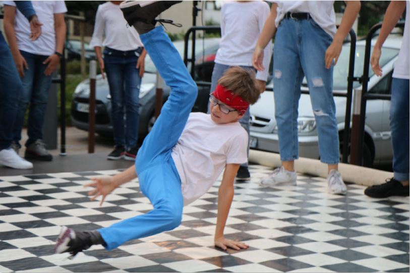 Chen&ocirc;ve f&ecirc;te la R&eacute;publique