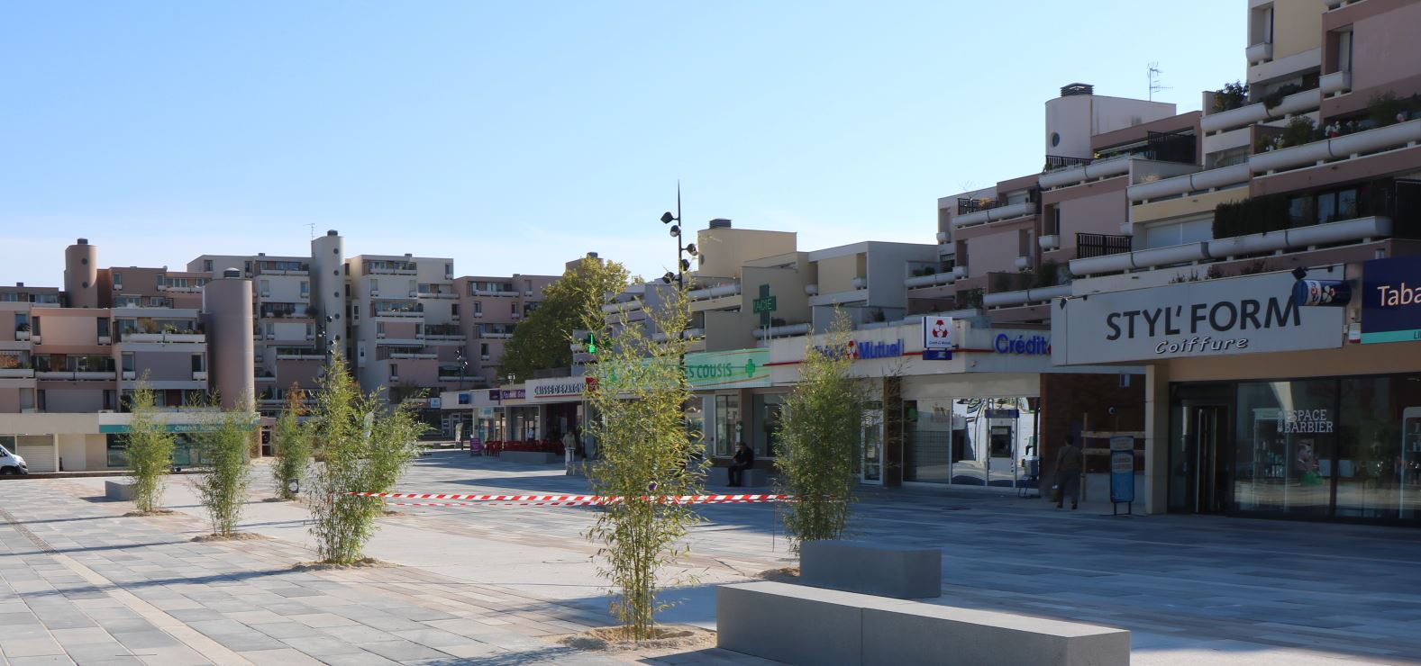 Quetigny, la nouvelle Place centrale Roger-R&eacute;mond