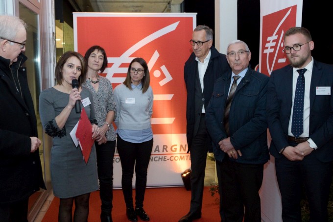 Proximit&eacute; et modernit&eacute; pour l'agence Caisse d'Epargne de Saint-Apollinaire