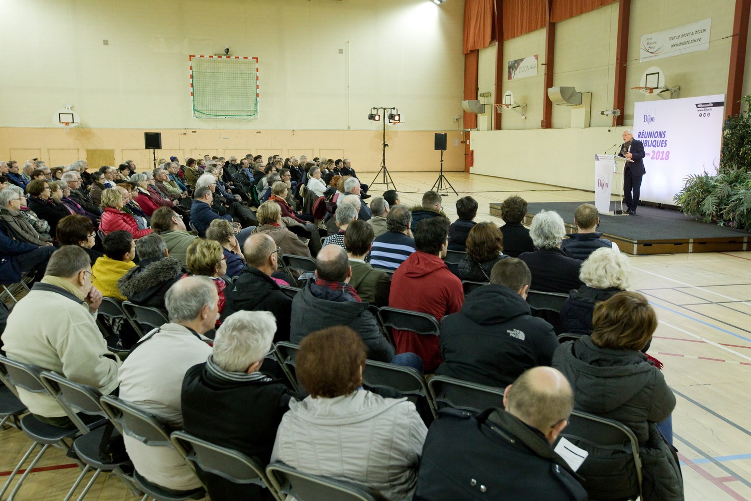 La &laquo; d&eacute;mocratie active &raquo; de Fran&ccedil;ois Rebsamen
