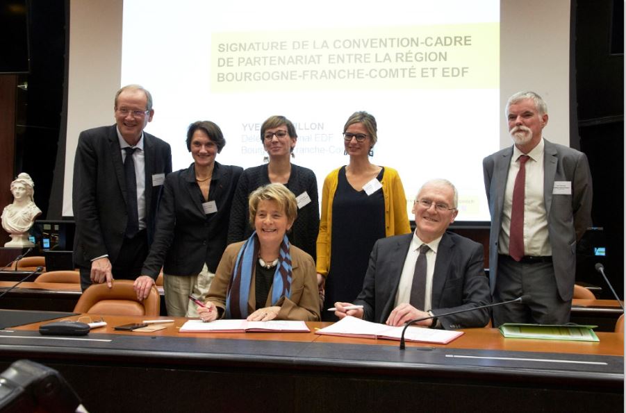 La R&eacute;gion et EDF s'engagent en faveur de la transition &eacute;nerg&eacute;tique, de l'emploi et de l'innovation, pour une r&eacute;gion bas carbone