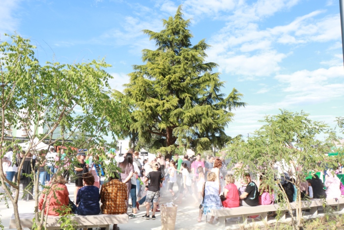 Bienvenue &agrave; la nouvelle place Nelson-Mandela &agrave; Longvic !